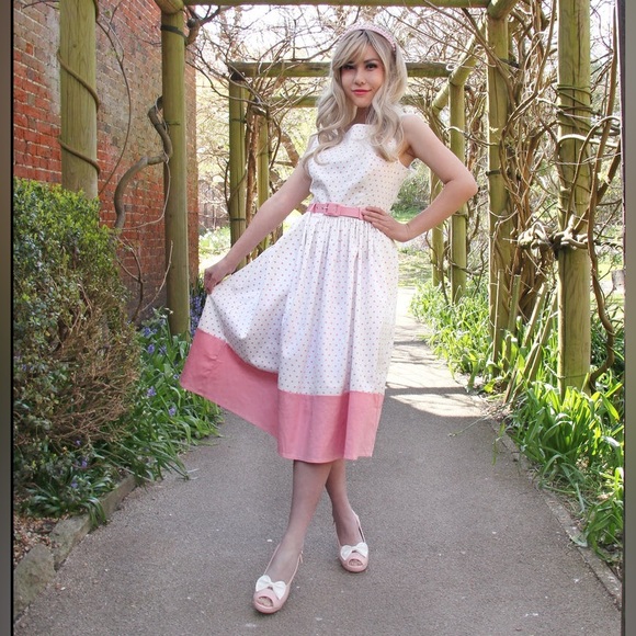 Collectif Dresses & Skirts - Collectif Brielle Love Heart Swing Dress